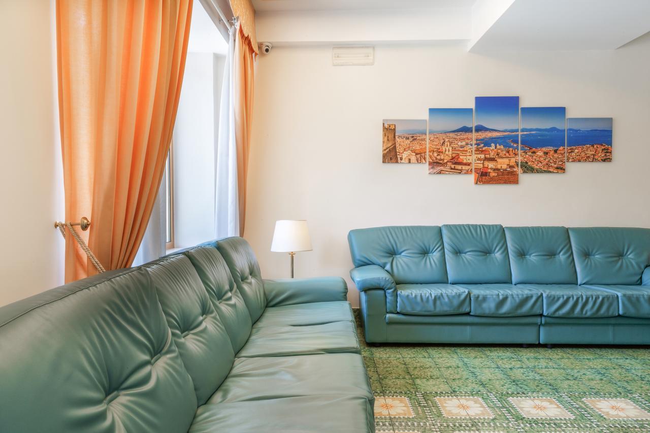 Hotel La Pergoletta Sant'Agata sui due Golfi Bagian luar foto